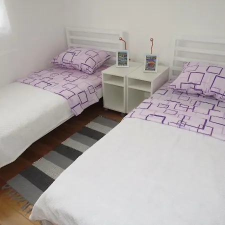 Marina & Ivan Apartman *